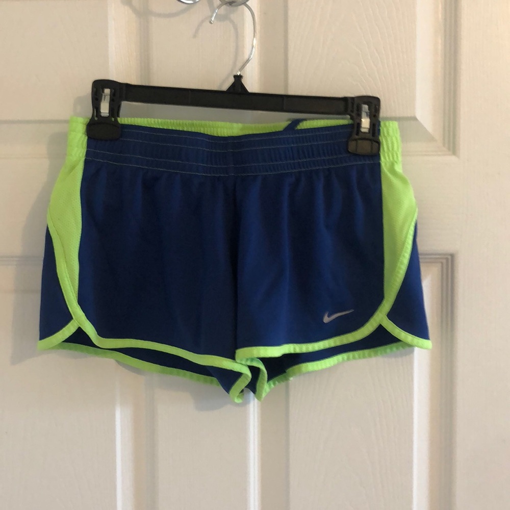 Short Nike Dri-fit shorts